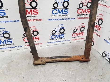 New Holland Case Puma T6000, T7 T7.200 Hood Bonnet Support 84148993, 84355109 - Capô para Trator: foto 5 New Holland Case Puma T6000, T7 T7.200 Hood Bonnet Support 84148993, 84355109 - Capô para Trator: foto 5