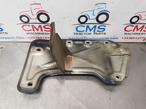 New Holland Case T5.95, T5.75, Case Farmall Series Muffler Bracket Lhs 84529547 - Silenciador para Trator: foto 5 New Holland Case T5.95, T5.75, Case Farmall Series Muffler Bracket Lhs 84529547 - Silenciador para Trator: foto 5