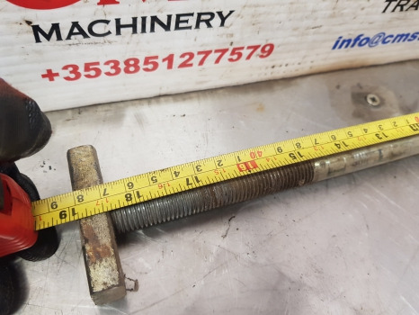 New Holland Case T6, T7, Tsa, Mxu, Maxxum, Puma Weight Bolt Kit 470mm 83924733 - Contrapeso: foto 5 New Holland Case T6, T7, Tsa, Mxu, Maxxum, Puma Weight Bolt Kit 470mm 83924733 - Contrapeso: foto 5