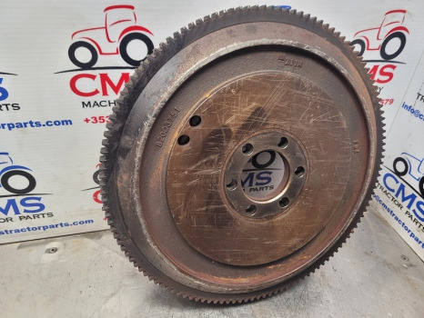 New Holland Case Tm, Mxm Ser Tm155 Flywheel Assy 82003751, 82001276, 82003745 - Volante do motor: foto 5 New Holland Case Tm, Mxm Ser Tm155 Flywheel Assy 82003751, 82001276, 82003745 - Volante do motor: foto 5
