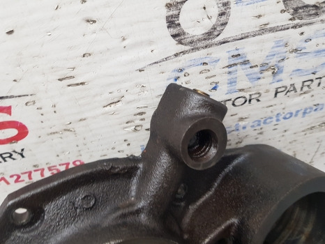 Caixa de velocidade New Holland Case Tm, Mxm Tm125 Transmission Manifold Support 5187970, 51879708: foto 9