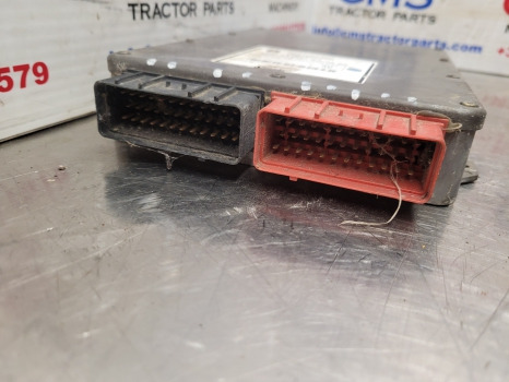 New Holland Fiat 60, M Series 8360, 8560 Transmission Control Module 82014574 - Centralina electrónica: foto 3 New Holland Fiat 60, M Series 8360, 8560 Transmission Control Module 82014574 - Centralina electrónica: foto 3