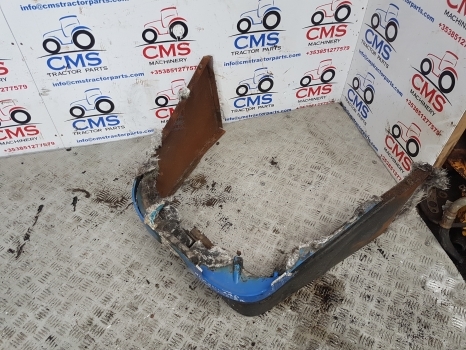 New Holland Lm435a, Lm415a, Lm445a, Lm425a Grill, Grille, Bonnet Lock 85825742 - Grade radiador para Empilhador telescópico: foto 4 New Holland Lm435a, Lm415a, Lm445a, Lm425a Grill, Grille, Bonnet Lock 85825742 - Grade radiador para Empilhador telescópico: foto 4