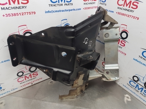 New Holland T5.105, T5.95, Case Farmal Se Engine Hood Support 84478152, 84538400 - Capô para Trator: foto 5 New Holland T5.105, T5.95, Case Farmal Se Engine Hood Support 84478152, 84538400 - Capô para Trator: foto 5