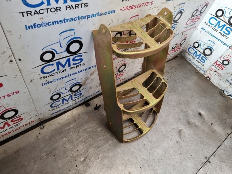 New Holland T5.120, T5, Case Farmall, Cab Footstep, Step Lhs 47655756 - Estribo: foto 2 New Holland T5.120, T5, Case Farmall, Cab Footstep, Step Lhs 47655756 - Estribo: foto 2