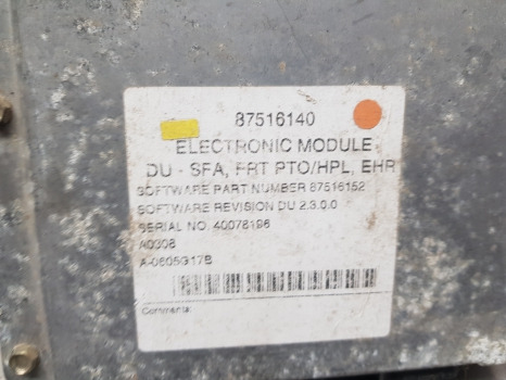 New Holland T6000 Plus Elite Series Ecu 87516140, 87516139, 48121735 - Centralina electrónica: foto 2 New Holland T6000 Plus Elite Series Ecu 87516140, 87516139, 48121735 - Centralina electrónica: foto 2