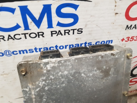 New Holland T6000 Plus Elite Series Ecu 87516140, 87516139, 48121735 - Centralina electrónica: foto 3 New Holland T6000 Plus Elite Series Ecu 87516140, 87516139, 48121735 - Centralina electrónica: foto 3