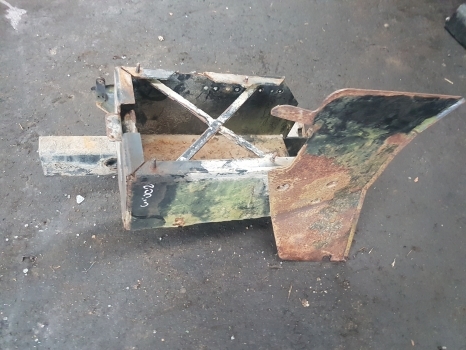 New Holland T7.200, T7.170, T7.185 Battery Box 84402058, 84402062 - Bateria automotiva para Trator: foto 5 New Holland T7.200, T7.170, T7.185 Battery Box 84402058, 84402062 - Bateria automotiva para Trator: foto 5