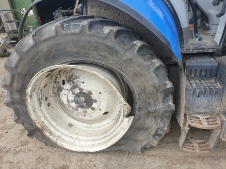 New Holland T7.200 Transmission, Axle, Pto, Hydraulic, Electric Nut Parts - Caixa de velocidade: foto 3 New Holland T7.200 Transmission, Axle, Pto, Hydraulic, Electric Nut Parts - Caixa de velocidade: foto 3