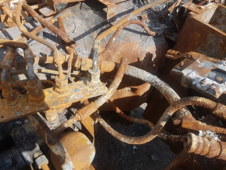 New Holland T7 T7.225 Autocommand Transmission Shaft, Gear, Plate, Nut 48145792 - Caixa de velocidade: foto 1 New Holland T7 T7.225 Autocommand Transmission Shaft, Gear, Plate, Nut 48145792 - Caixa de velocidade: foto 1