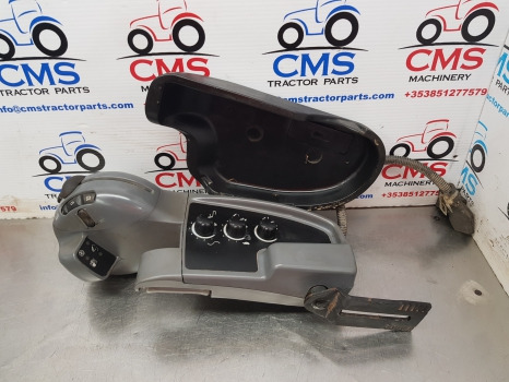 New Holland T7030, T7000, T7, T6, Armrest Assy, Eletronic Unit Control 82032897 - Centralina electrónica: foto 1 New Holland T7030, T7000, T7, T6, Armrest Assy, Eletronic Unit Control 82032897 - Centralina electrónica: foto 1
