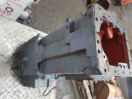 New Holland Tm, 60 Transmission Housing 5164693, 5181429, 5183646, 47125543 - Caixa de velocidade: foto 5 New Holland Tm, 60 Transmission Housing 5164693, 5181429, 5183646, 47125543 - Caixa de velocidade: foto 5