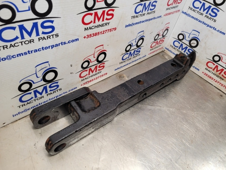 New Holland Tm, Ford 40 Series Tm120 Draw Bar Hook 82014755, 82014758, 82027753 - Estrutura/ Châssis: foto 2 New Holland Tm, Ford 40 Series Tm120 Draw Bar Hook 82014755, 82014758, 82027753 - Estrutura/ Châssis: foto 2