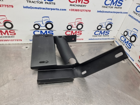 New Holland Tm, Ts, Tl, 60, 40 Series Mudguard Extension Lhs 82029986 - Para-lama: foto 3 New Holland Tm, Ts, Tl, 60, 40 Series Mudguard Extension Lhs 82029986 - Para-lama: foto 3