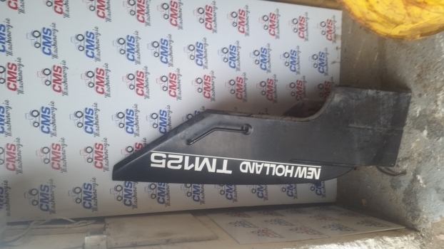 New Holland Tm125 Lh Bonnett 82005641 - Capô para Trator: foto 1 New Holland Tm125 Lh Bonnett 82005641 - Capô para Trator: foto 1