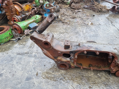 Renault Ares 836, 656 Rx/rz Front Axle Beam Housing 12057, 6000104413 - Eixo dianteiro: foto 5 Renault Ares 836, 656 Rx/rz Front Axle Beam Housing 12057, 6000104413 - Eixo dianteiro: foto 5