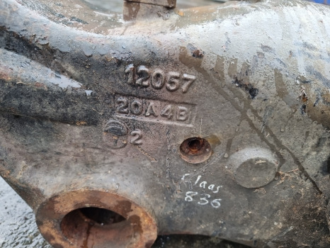 Renault Ares 836, 656 Rx/rz Front Axle Beam Housing 12057, 6000104413 - Eixo dianteiro: foto 2 Renault Ares 836, 656 Rx/rz Front Axle Beam Housing 12057, 6000104413 - Eixo dianteiro: foto 2