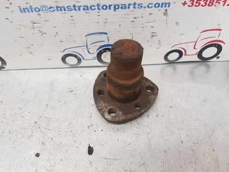 Same Deutz Lamborghini Rubin 120 Front Axle King Pin Lower 0.212.4337.0/10 - Eixo dianteiro para Trator: foto 1 Same Deutz Lamborghini Rubin 120 Front Axle King Pin Lower 0.212.4337.0/10 - Eixo dianteiro para Trator: foto 1