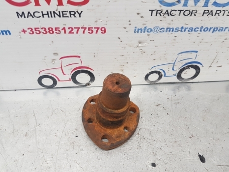 Same Deutz Lamborghini Rubin 120 Front Axle King Pin Top 0.212.4335.0/10 - Eixo dianteiro para Trator: foto 1 Same Deutz Lamborghini Rubin 120 Front Axle King Pin Top 0.212.4335.0/10 - Eixo dianteiro para Trator: foto 1