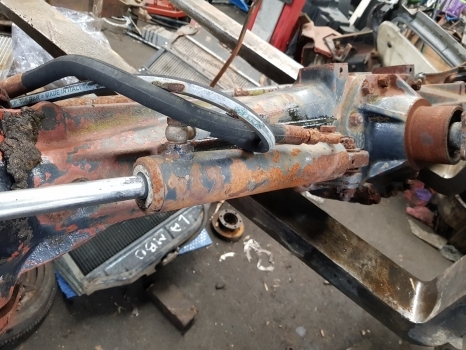 Same Lamborghini R955, R784 Front Axle Nt 169/171 4310.0, 226.4333.0, 178.4313.0 - Eixo dianteiro para Trator: foto 5 Same Lamborghini R955, R784 Front Axle Nt 169/171 4310.0, 226.4333.0, 178.4313.0 - Eixo dianteiro para Trator: foto 5