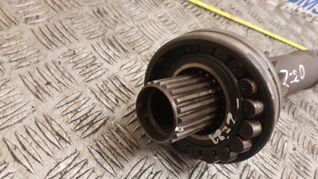 Same Rubin 120, 150, Iron, Silver, Titan Transmission Main Shaft 0.008.4516.3/80 - Transmissão para Trator: foto 5 Same Rubin 120, 150, Iron, Silver, Titan Transmission Main Shaft 0.008.4516.3/80 - Transmissão para Trator: foto 5