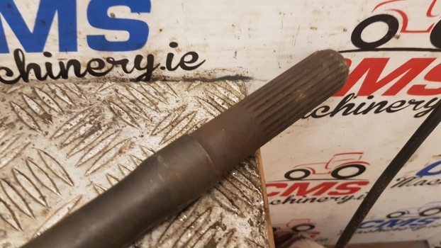 Same Rubin 120 Iron, Silver, Titan Pto Drive Clutch Shaft 0.008.5261.0/30 - Transmissão para Trator: foto 4 Same Rubin 120 Iron, Silver, Titan Pto Drive Clutch Shaft 0.008.5261.0/30 - Transmissão para Trator: foto 4