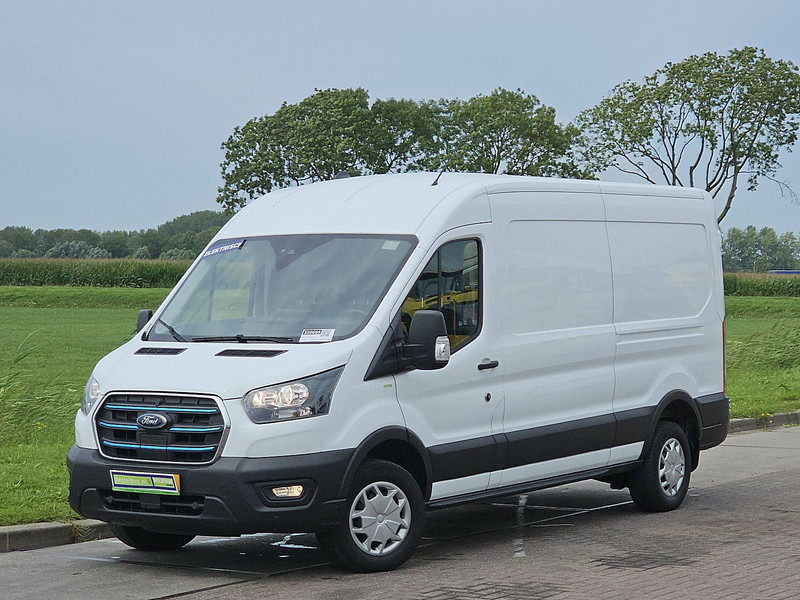 Ford E-Transit 68 Kwh elektrisch - Furgão, Carrinha elétrica: foto 2 Ford E-Transit 68 Kwh elektrisch - Furgão, Carrinha elétrica: foto 2