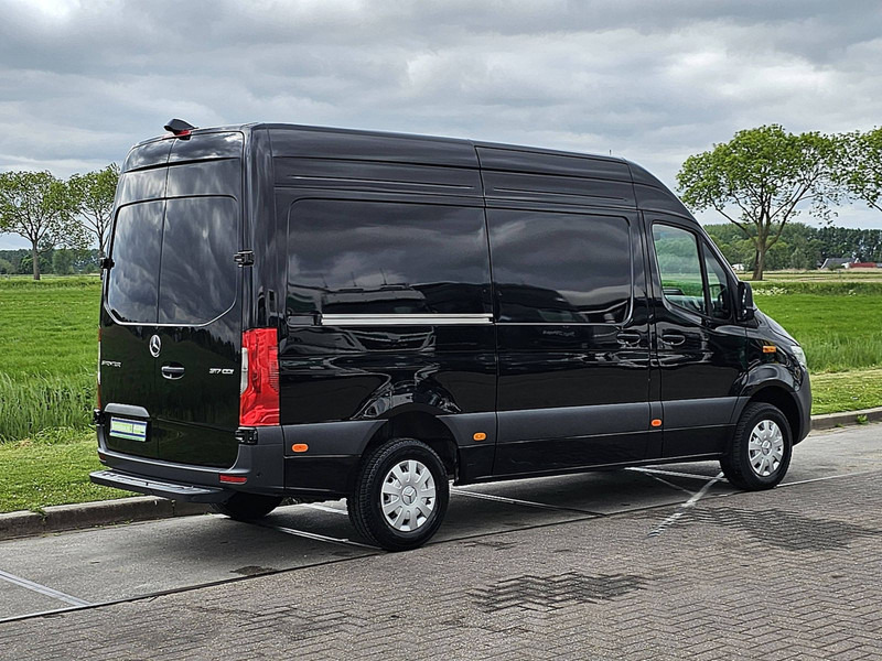 Mercedes-Benz Sprinter 317 L2H2 LED RWD! - Furgão: foto 3 Mercedes-Benz Sprinter 317 L2H2 LED RWD! - Furgão: foto 3