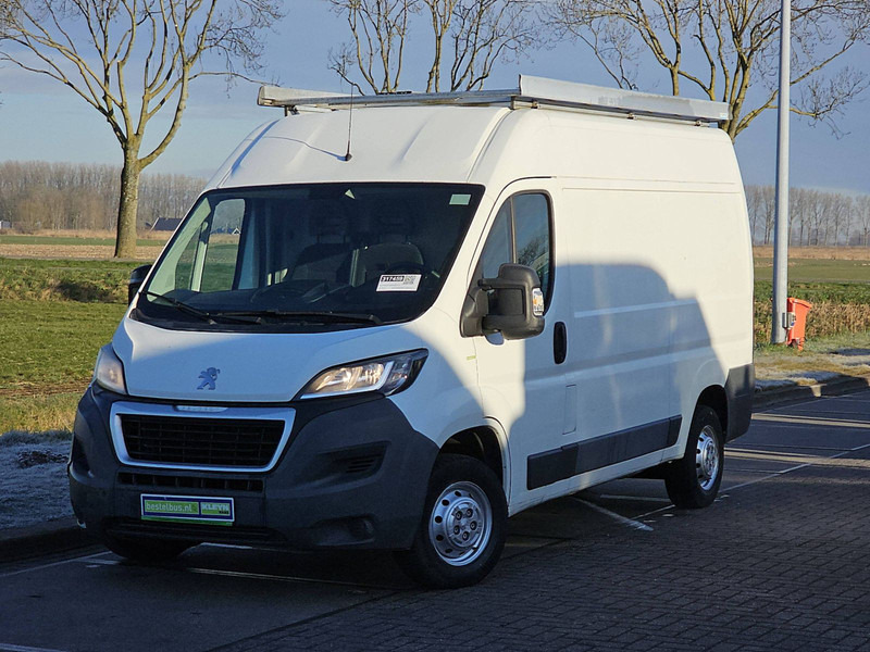 Peugeot Boxer 2.2 L2H2 Airco Imperiaal - Furgão compacto: foto 2 Peugeot Boxer 2.2 L2H2 Airco Imperiaal - Furgão compacto: foto 2
