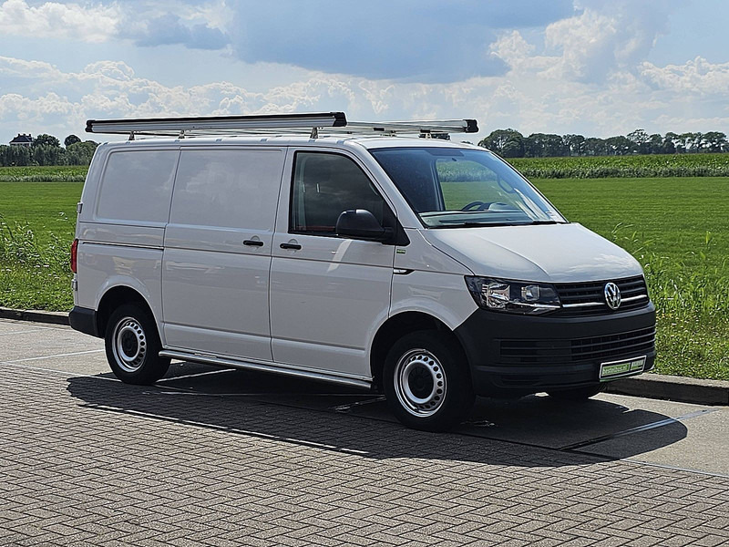 Volkswagen Transporter 2.0 TDI ac EURO6 - Furgão compacto: foto 4 Volkswagen Transporter 2.0 TDI ac EURO6 - Furgão compacto: foto 4