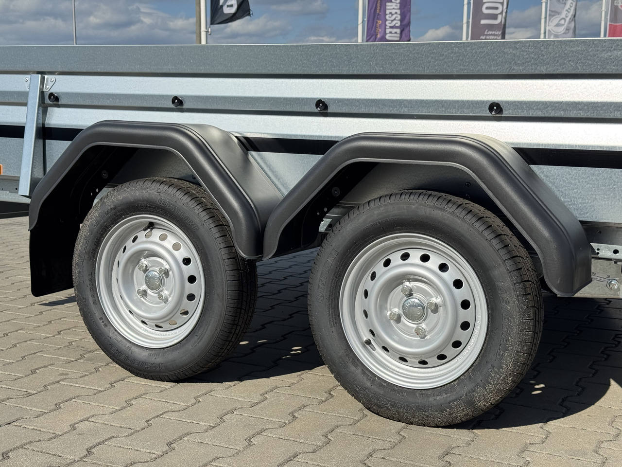 BRENDERUP 2300 STUB - przyczepa skrzyniowa 2 osie / 302 x 150 cm / 750 kg - Reboque plataforma/ Caixa aberta: foto 5 BRENDERUP 2300 STUB - przyczepa skrzyniowa 2 osie / 302 x 150 cm / 750 kg - Reboque plataforma/ Caixa aberta: foto 5