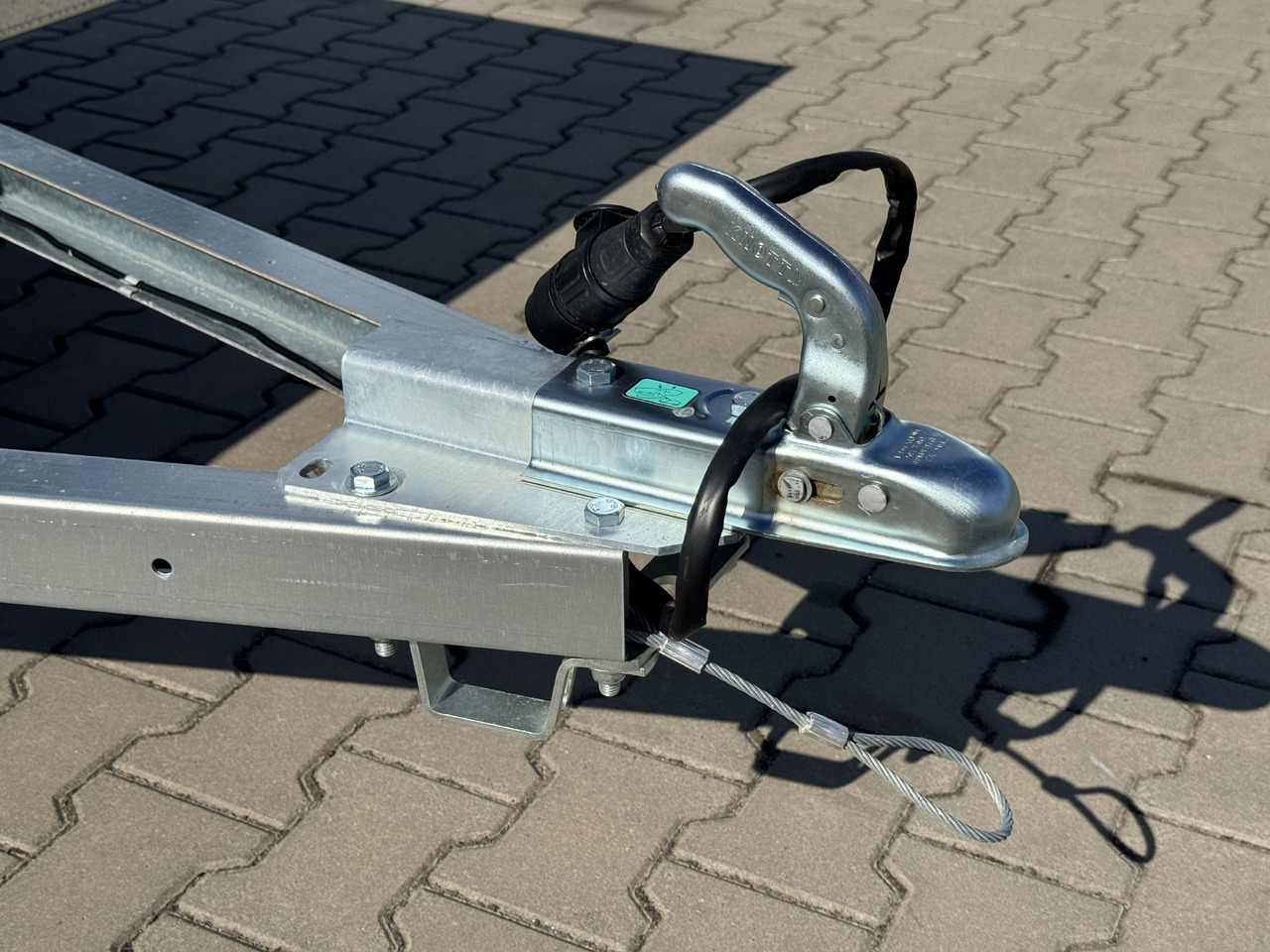 BRENDERUP 2300 STUB - przyczepa skrzyniowa 2 osie / 302 x 150 cm / 750 kg - Reboque plataforma/ Caixa aberta: foto 3 BRENDERUP 2300 STUB - przyczepa skrzyniowa 2 osie / 302 x 150 cm / 750 kg - Reboque plataforma/ Caixa aberta: foto 3