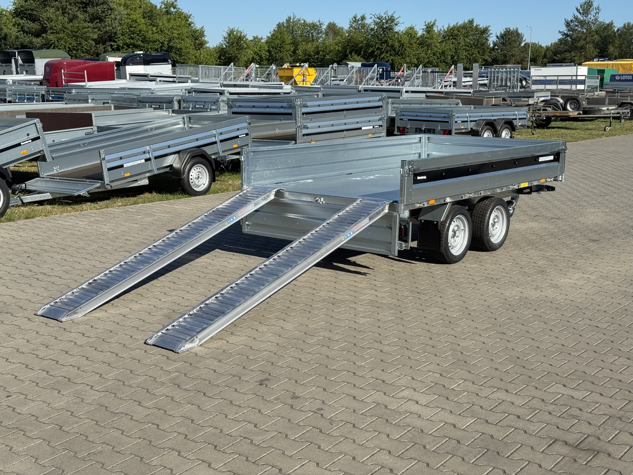 BRENDERUP BT4310STB2700 + najazdy ALU | 308 x 168 cm | 2700kg - Reboque basculante: foto 2 BRENDERUP BT4310STB2700 + najazdy ALU | 308 x 168 cm | 2700kg - Reboque basculante: foto 2