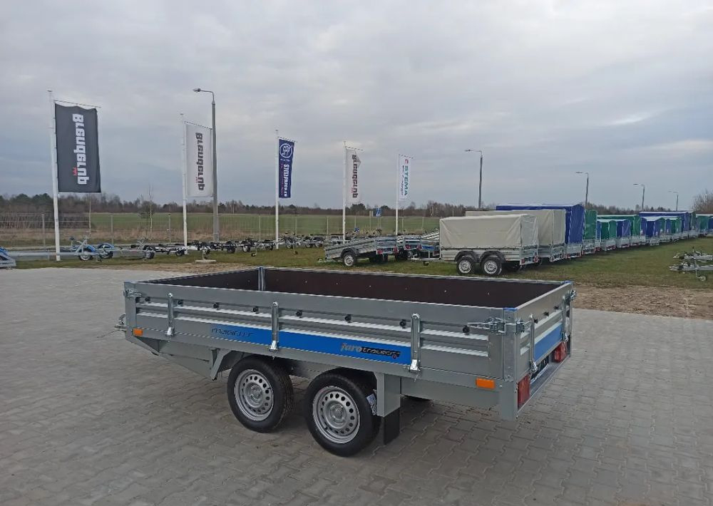 Faro Magicus - Reboque para carros: foto 4 Faro Magicus - Reboque para carros: foto 4