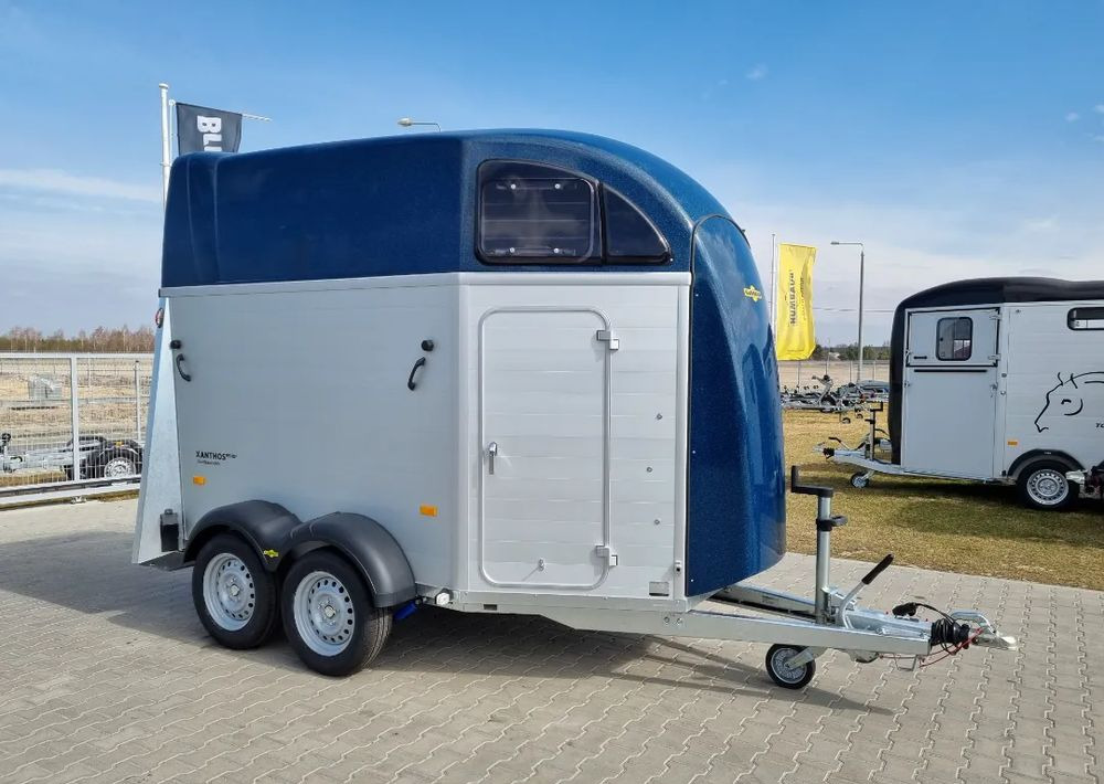 HUMBAUR Xanthos Aero 2400 - przyczepa dla dwóch koni, siodlarnia - Reboque para cavalos: foto 1 HUMBAUR Xanthos Aero 2400 - przyczepa dla dwóch koni, siodlarnia - Reboque para cavalos: foto 1