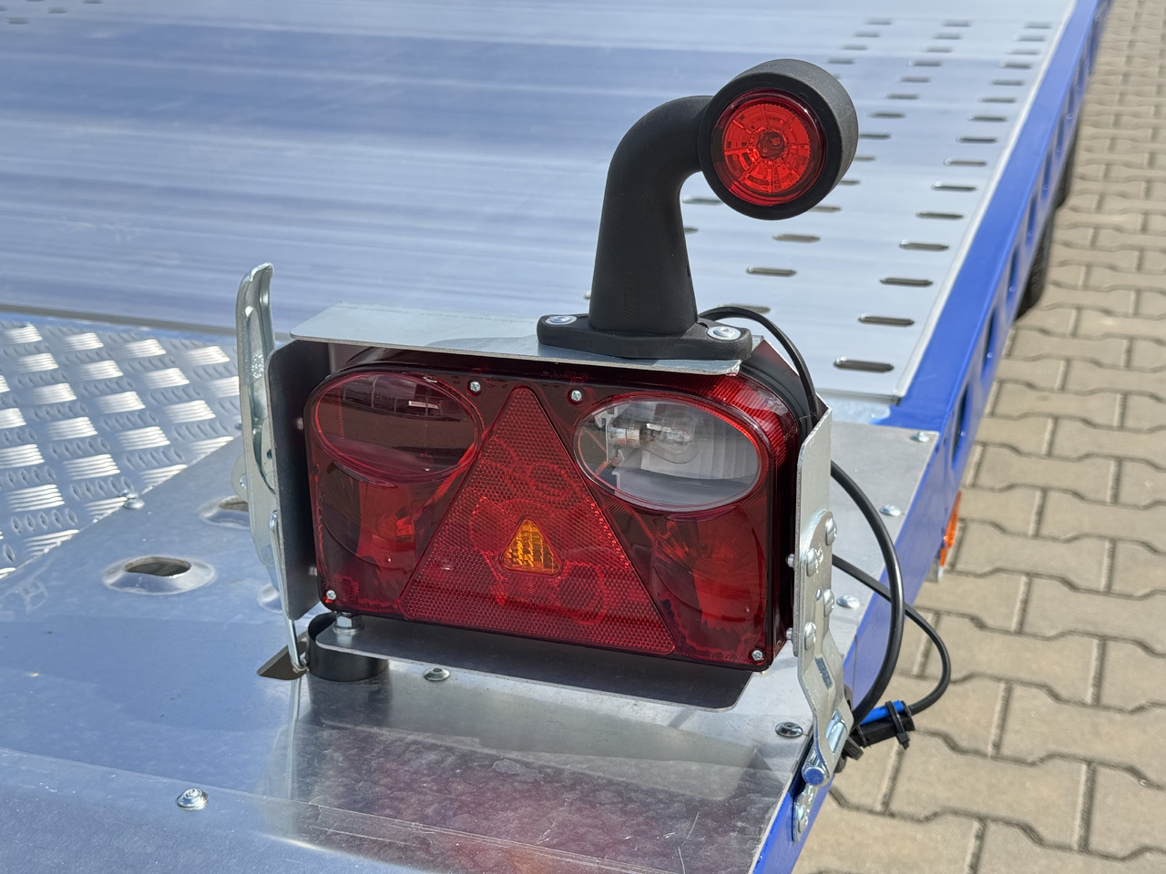 WIOLA L27G45P - Reboque para carros: foto 4 WIOLA L27G45P - Reboque para carros: foto 4