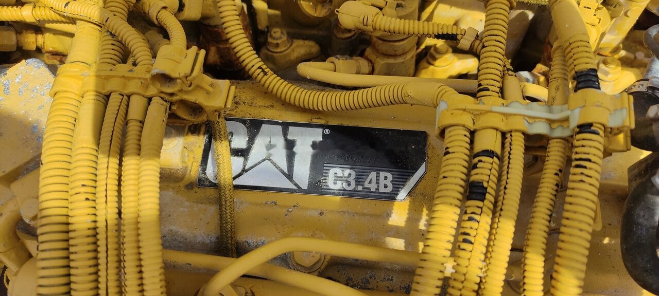 Caterpillar C3.4B concrete mixer - Motor para Camião betoneira: foto 5 Caterpillar C3.4B concrete mixer - Motor para Camião betoneira: foto 5