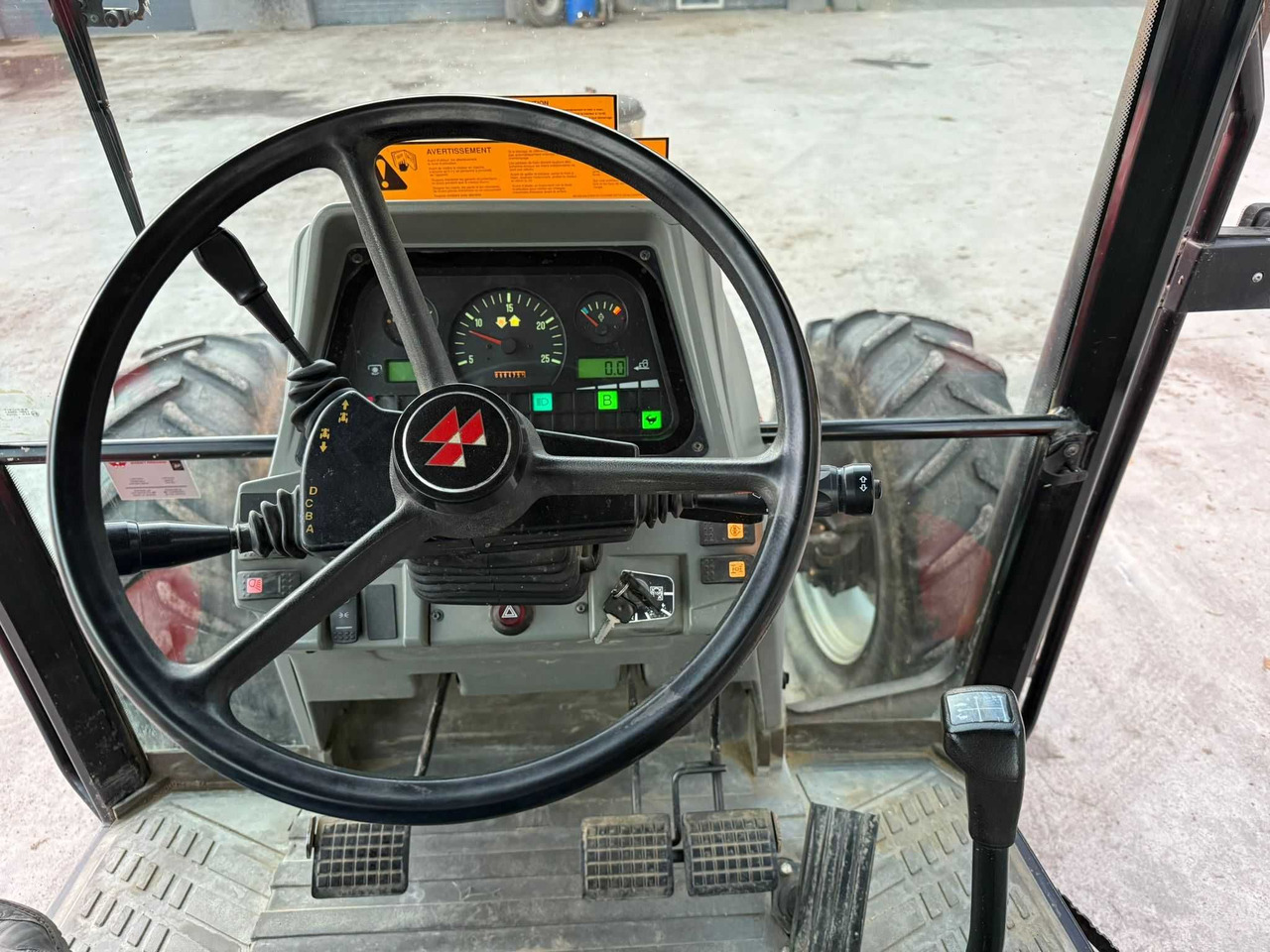 Massey Ferguson 6180, 1998 r, 6847 mtg , bardzo dobry stan z Francji - Trator: foto 3 Massey Ferguson 6180, 1998 r, 6847 mtg , bardzo dobry stan z Francji - Trator: foto 3