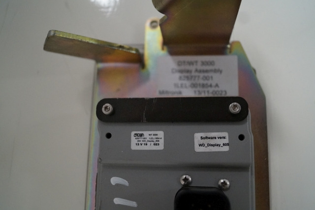 Crown 825777-001 | DT/WT 3000 Display ASSEMBLY 825777-001 1LEL-001854-A Mitronik DT/WT 3000 Display ASSEMBLY 825777-001 1LEL-001854-A Mitronik 13/11-0023 - Painel de instrumentos para Equipamento de movimentação: foto 4 Crown 825777-001 | DT/WT 3000 Display ASSEMBLY 825777-001 1LEL-001854-A Mitronik DT/WT 3000 Display ASSEMBLY 825777-001 1LEL-001854-A Mitronik 13/11-0023 - Painel de instrumentos para Equipamento de movimentação: foto 4