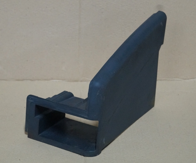 Jungheinrich 50305131 | kap lang hoofdrelais hood next to master relais for ETV - Painel de instrumentos para Equipamento de movimentação: foto 1 Jungheinrich 50305131 | kap lang hoofdrelais hood next to master relais for ETV - Painel de instrumentos para Equipamento de movimentação: foto 1