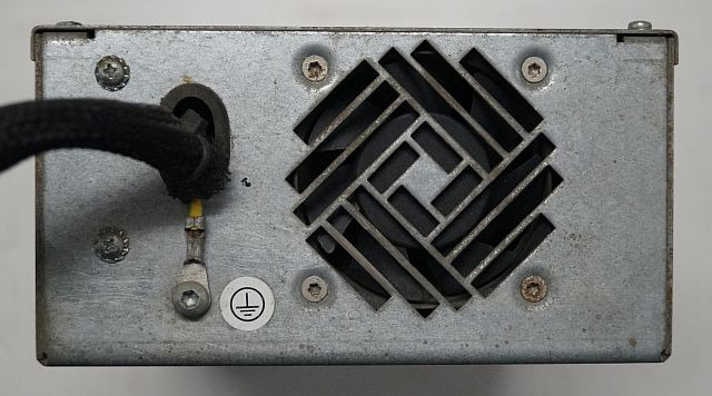Jungheinrich 51044544 | build in charger 24V/30A 100-300Ah sn. B0089739 - Sistema elétrico para Equipamento de movimentação: foto 4 Jungheinrich 51044544 | build in charger 24V/30A 100-300Ah sn. B0089739 - Sistema elétrico para Equipamento de movimentação: foto 4
