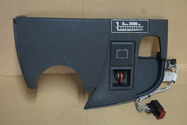 Jungheinrich 51212750 | Dashboard including ignition switch and LED battery indi - Painel de instrumentos para Equipamento de movimentação: foto 1 Jungheinrich 51212750 | Dashboard including ignition switch and LED battery indi - Painel de instrumentos para Equipamento de movimentação: foto 1