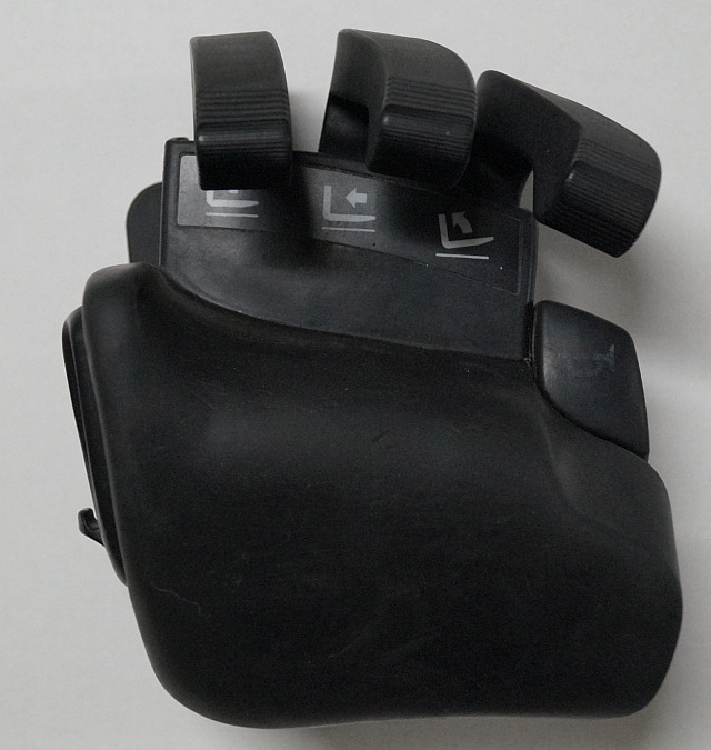 Jungheinrich 51235616 | Contro levers with side shift function Index O sn. P7825 - Sistema elétrico para Equipamento de movimentação: foto 1 Jungheinrich 51235616 | Contro levers with side shift function Index O sn. P7825 - Sistema elétrico para Equipamento de movimentação: foto 1