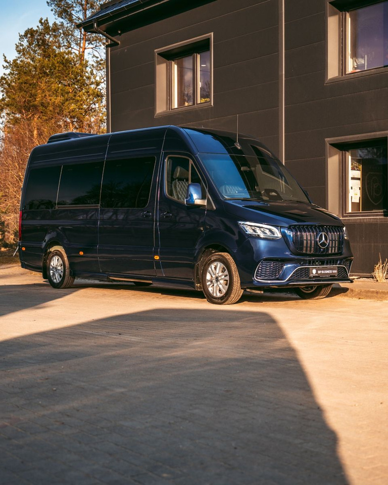 Mercedes-Benz Sprinter 319 VIP Van/ Sleeping Area/ Ski Holders - Furgão de passageiros: foto 3 Mercedes-Benz Sprinter 319 VIP Van/ Sleeping Area/ Ski Holders - Furgão de passageiros: foto 3