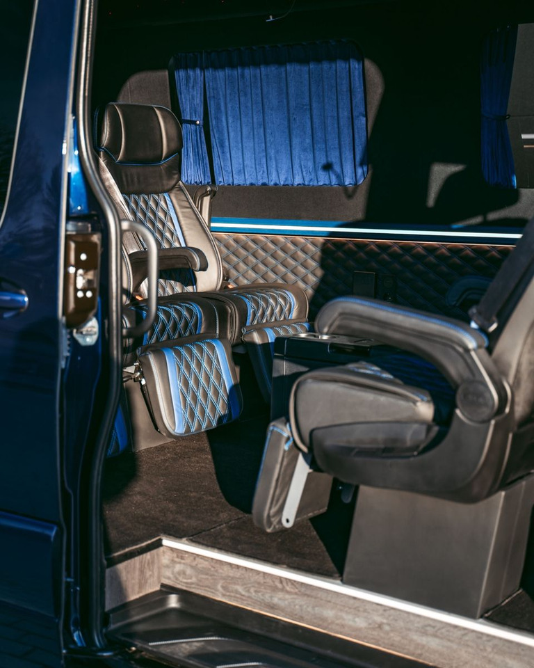 Furgão de passageiros Mercedes-Benz Sprinter 319 VIP Van/ Sleeping Area/ Ski Holders: foto 13