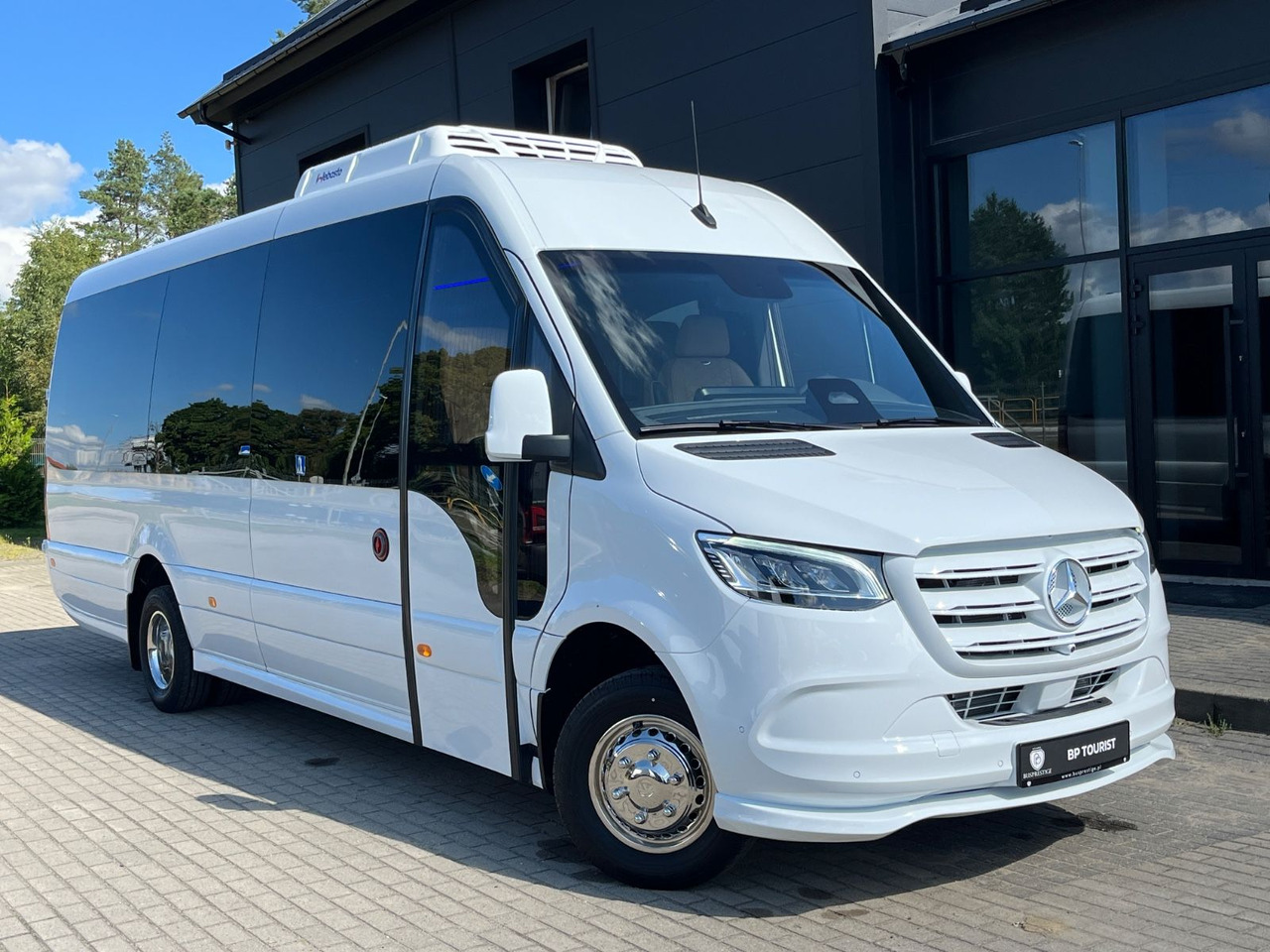 Mercedes-Benz Sprinter 519 TOURIST XL / 21 to 24 Seats / NEW! - Minibus, Furgão de passageiros: foto 1 Mercedes-Benz Sprinter 519 TOURIST XL / 21 to 24 Seats / NEW! - Minibus, Furgão de passageiros: foto 1
