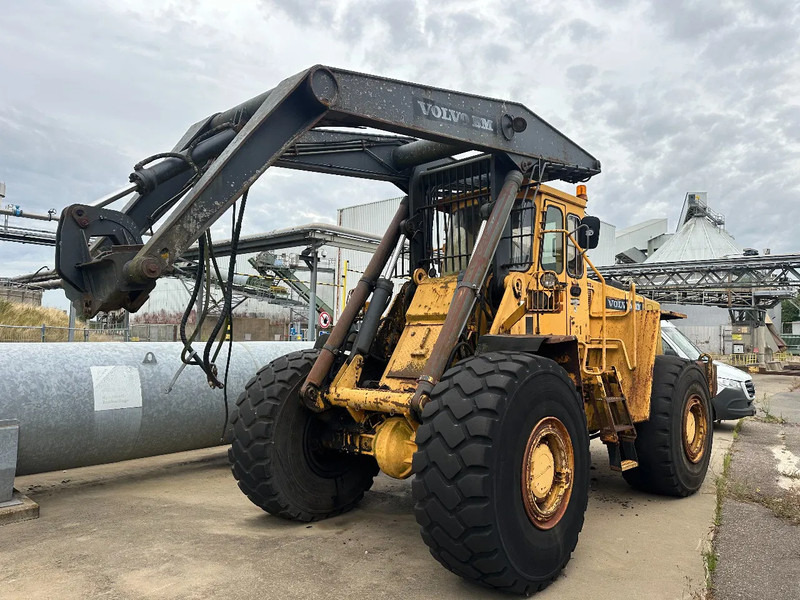 Volvo L160 High Lift - Reboque florestal: foto 3 Volvo L160 High Lift - Reboque florestal: foto 3