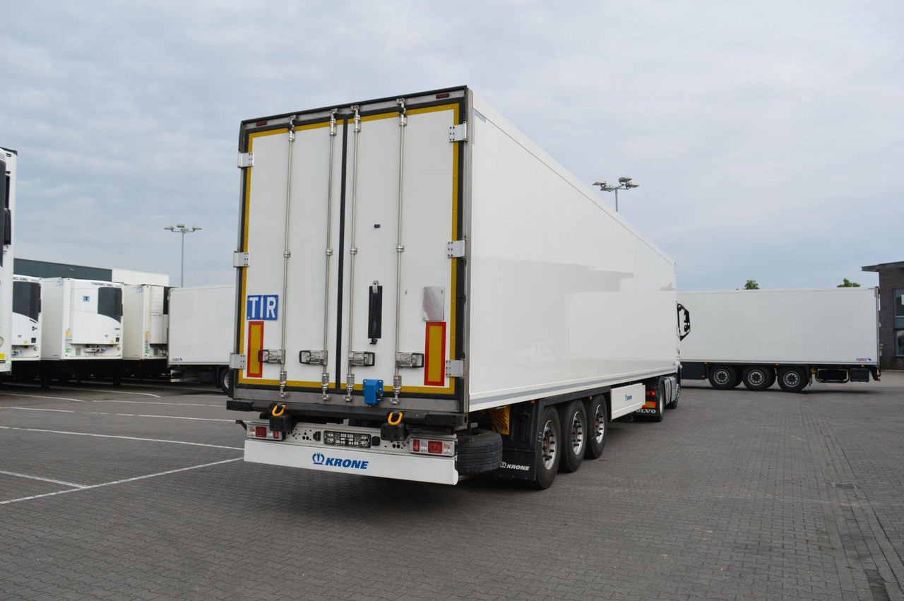 Krone SDR Double Deck Cool Liner FP60 ThermoKing SLXi 300 Lifting Axle - Semi-reboque frigorífico: foto 4 Krone SDR Double Deck Cool Liner FP60 ThermoKing SLXi 300 Lifting Axle - Semi-reboque frigorífico: foto 4