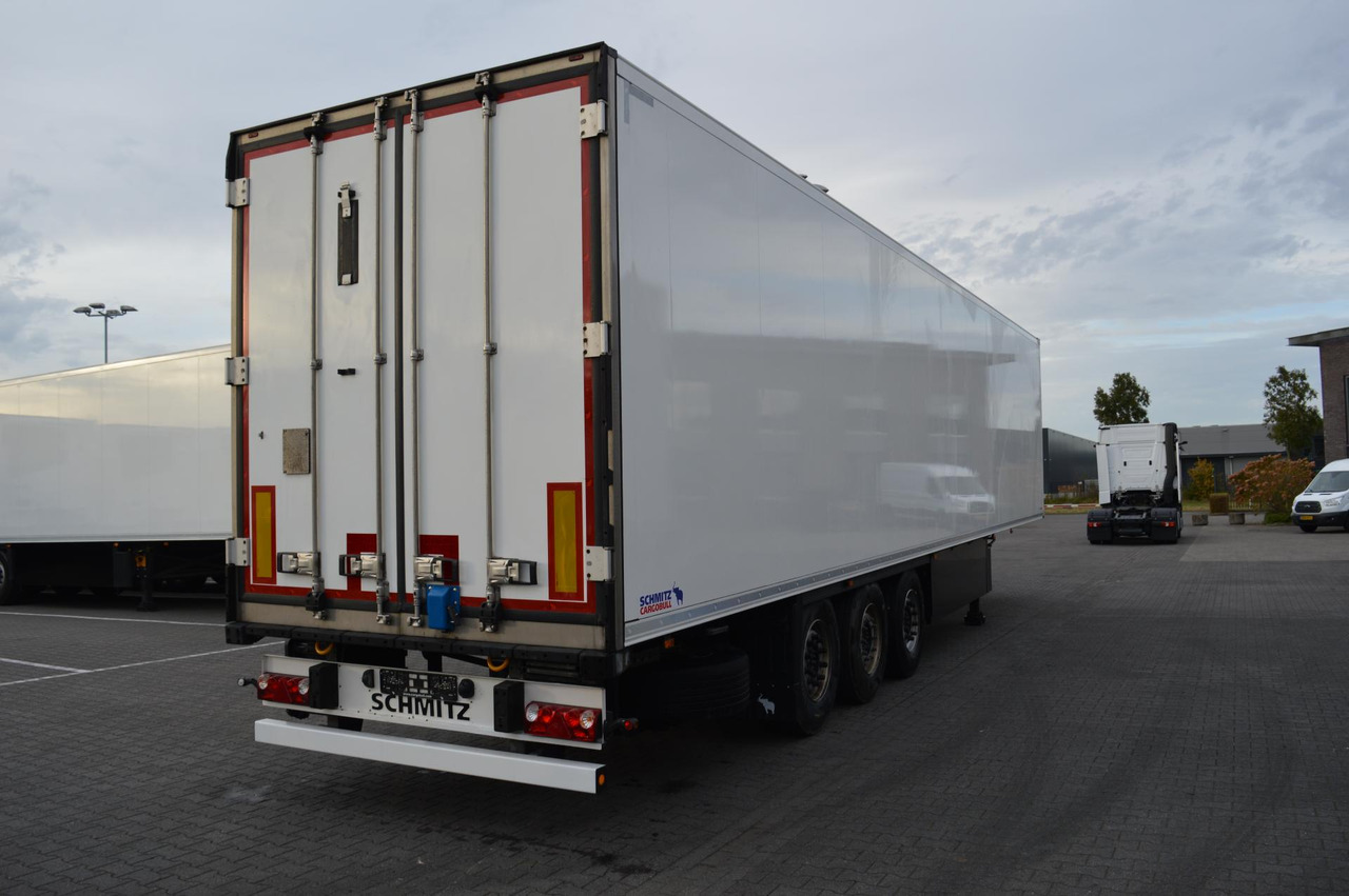 Schmitz Cargobull SKO FP 60 Carrier Vector 1550 - Semi-reboque frigorífico: foto 4 Schmitz Cargobull SKO FP 60 Carrier Vector 1550 - Semi-reboque frigorífico: foto 4