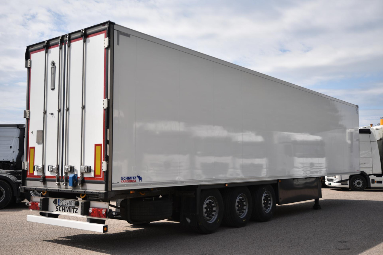 Schmitz Cargobull SKO FP 60 ThermoKing SLXi 300 - Semi-reboque frigorífico: foto 4 Schmitz Cargobull SKO FP 60 ThermoKing SLXi 300 - Semi-reboque frigorífico: foto 4